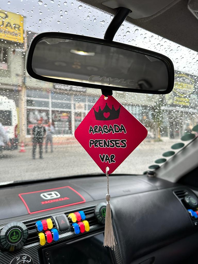 Arabada%20Prenses%20Var%20Dikiz%20Ayna%20Süsü%20Pleksi