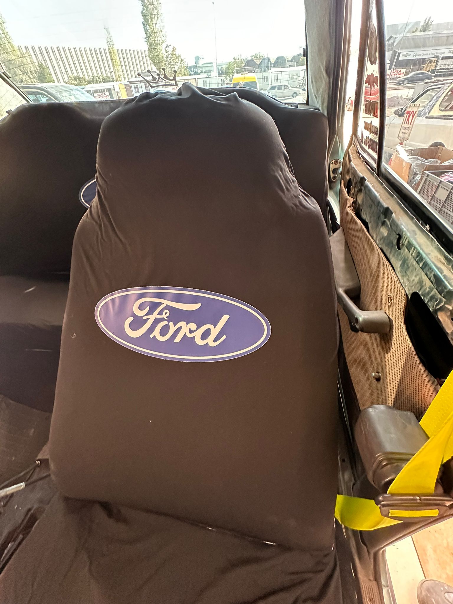 Ford%20Baskılı%20Oto%20Servis%20Kılıfı%20Siyah