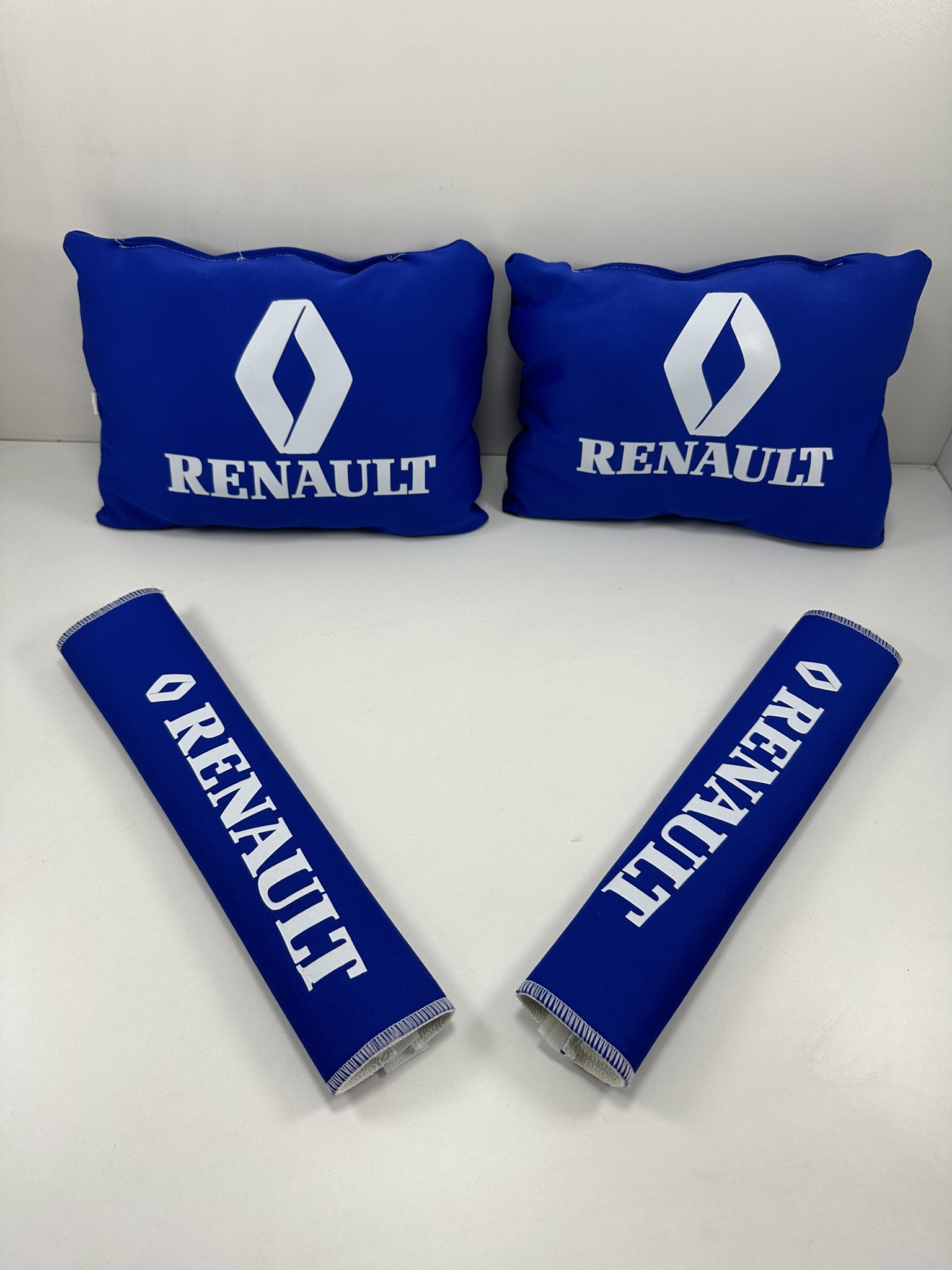 Renault%20Boyun%20Yastığı%20Emniyet%20Kemer%20Pedi%20Mavi%20Renault