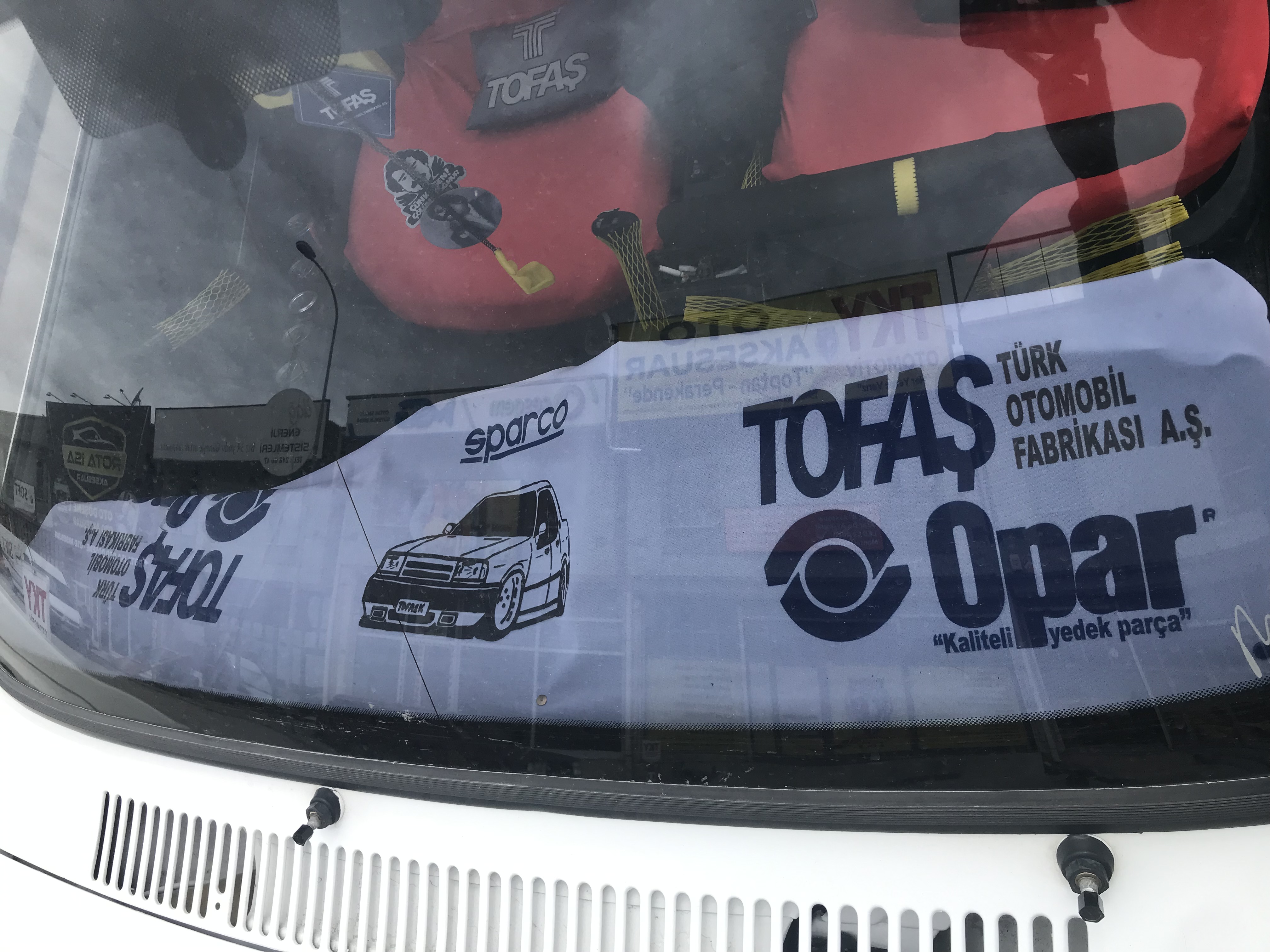 Tofaş%20Opar%20Göğüs%20Örtüsü%20Sparco