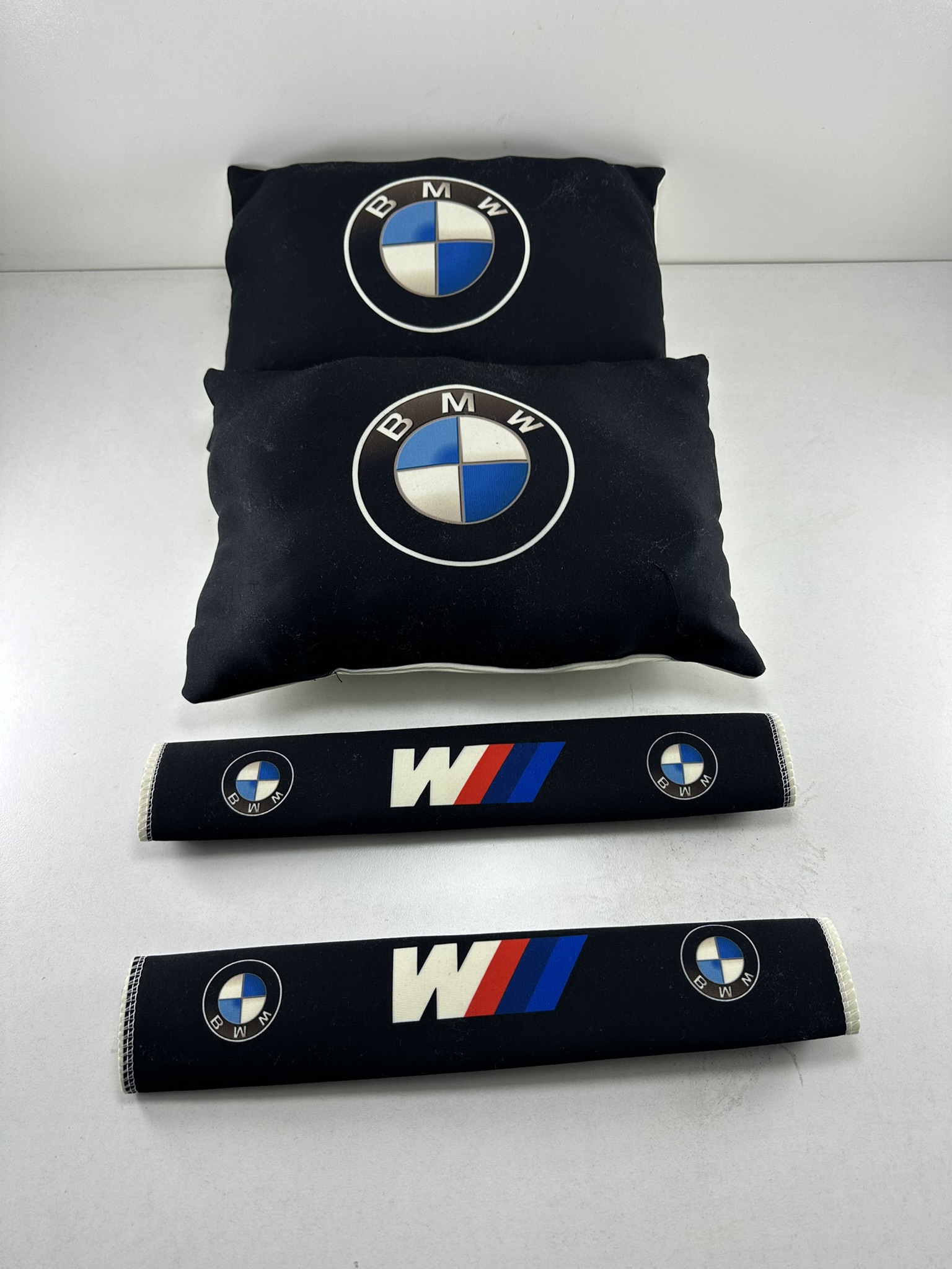 Bmw%20Boyun%20Yastığı%20Emniyet%20Kemer%20Pedi%20Siyah%20Bmw