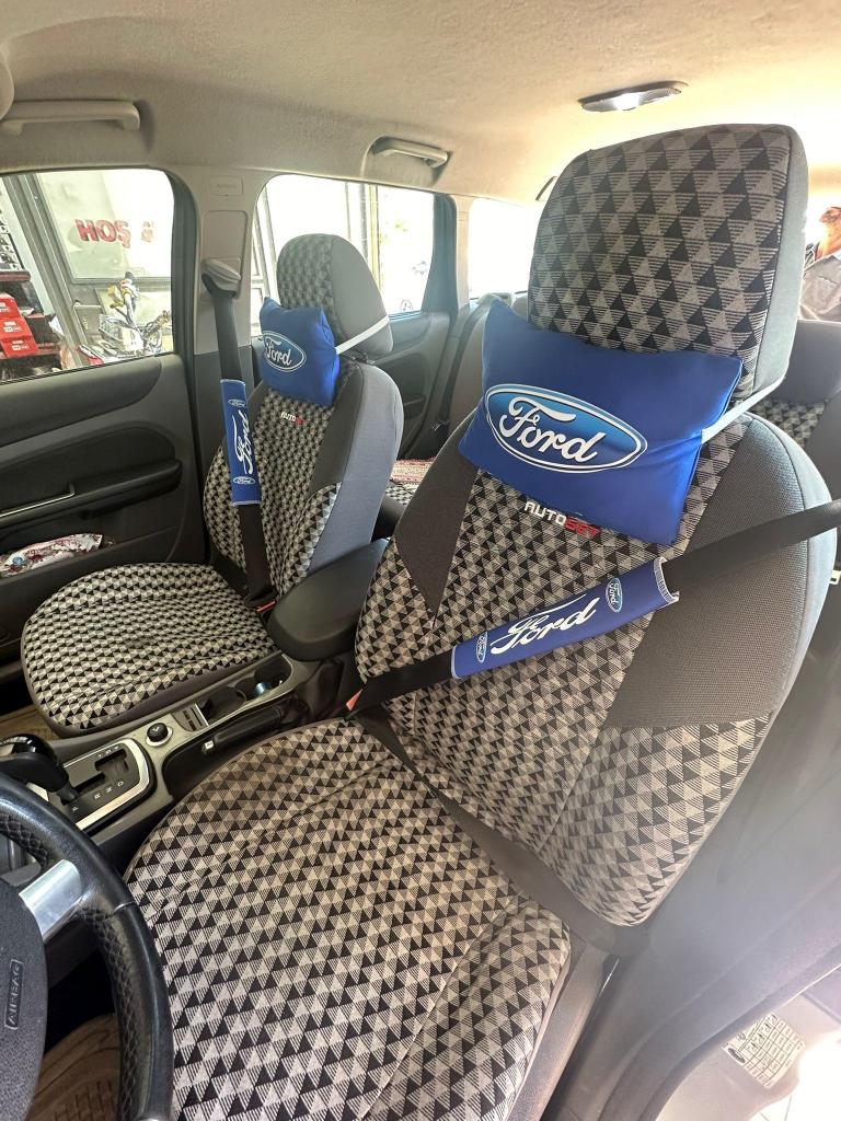 Ford%20Boyun%20Yastığı%20Emniyet%20Kemer%20Pedi%20Mavi